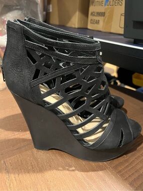 Gianni Bini Black Cage Platform Wedge Sandals Heels Size 9M